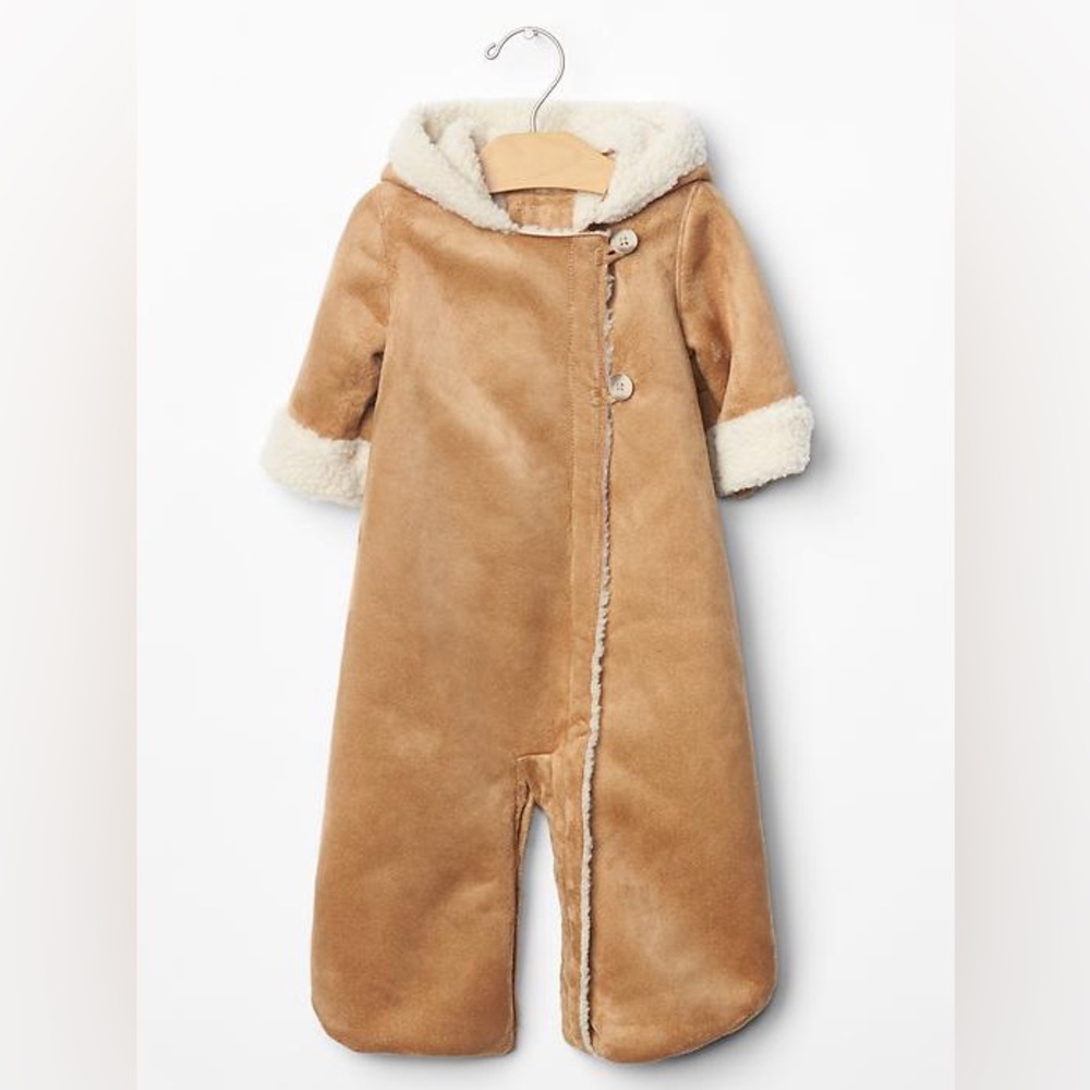 GAP Baby Snowsuit with Faux Fur Trim Shearling Convertible Bunting Suit 3-6m